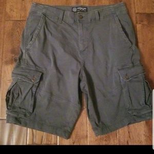 Men's American Eagle Cargo Shorts Size 33